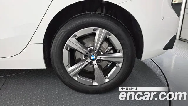BMW 2 Series U06 — Фото автомобиля 21