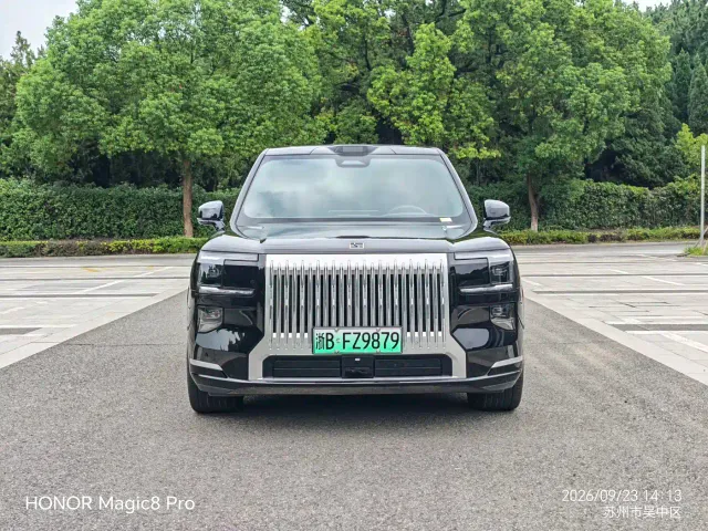 ZEEKR Zeekr 9X 2025 model Ultra Edition 70kWh — Фото автомобиля 2