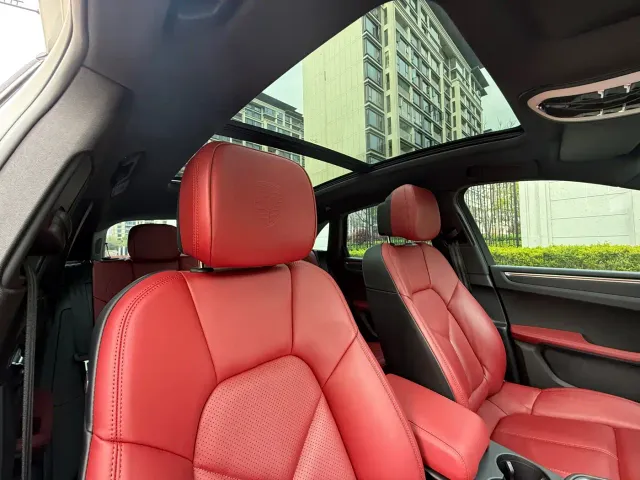 Porsche Macan — Фото автомобиля 15