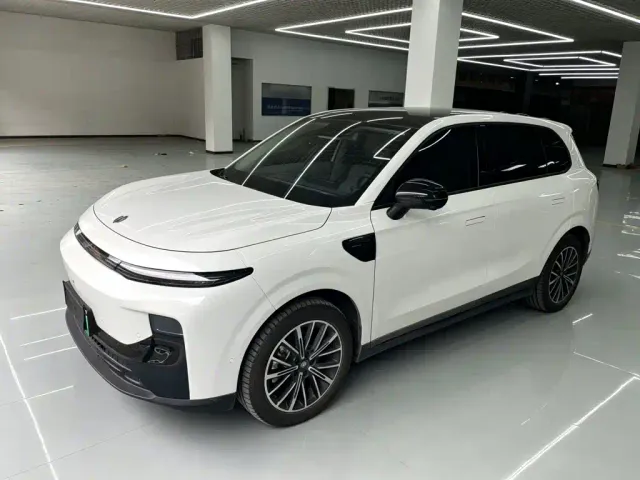Фотография автомобиля — Leapmotor B10