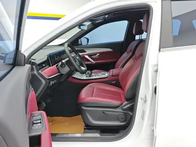Jetour X70 Plus — Фото автомобиля 9