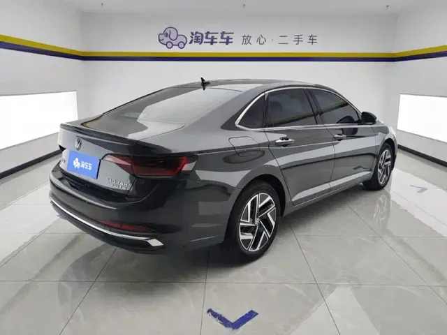 Volkswagen Sagitar — Фото автомобиля 3