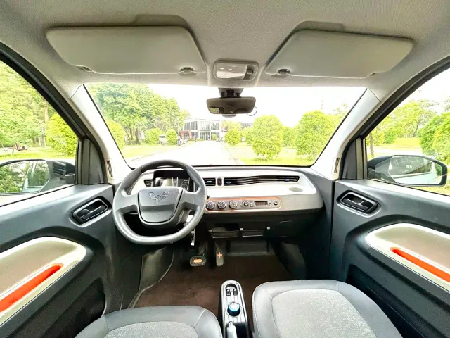 Wuling Hongguang Mini EV — Фото автомобиля 18