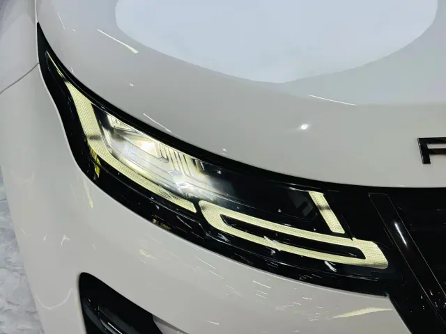 Land Rover Range Rover Evoque — Фото автомобиля 6
