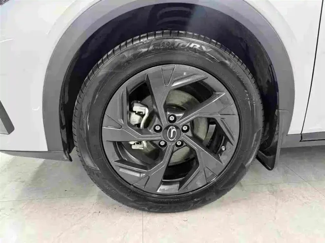 GAC Trumpchi GS3 — Фото автомобиля 15