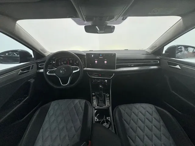 Volkswagen Sagitar — Фото автомобиля 18