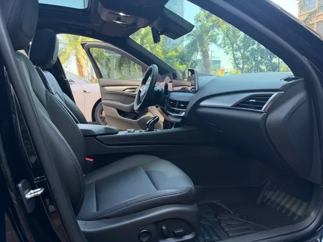 Cadillac CT5 — Фото автомобиля 17
