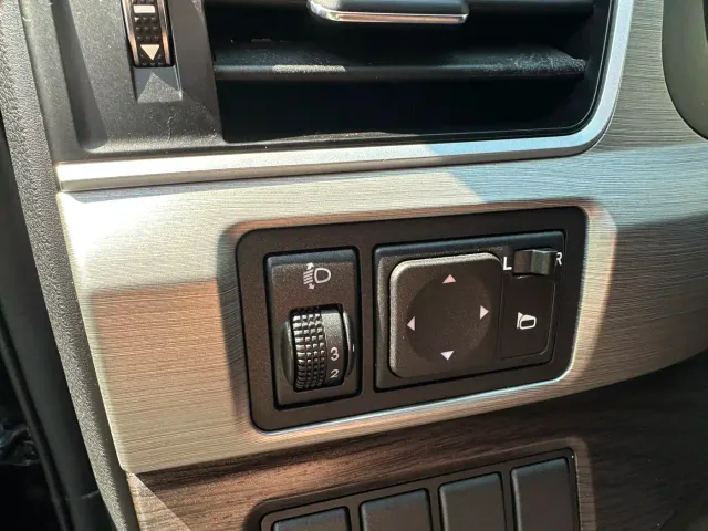 Forthing Fengxing T5L — Фото автомобиля 6
