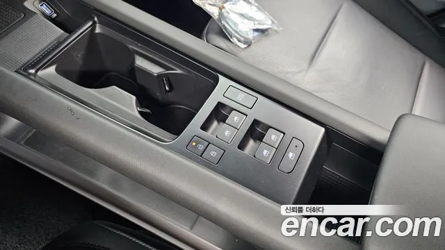 Hyundai Ioniq 6 — Фото автомобиля 12