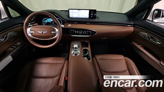 Genesis GV70 2.5T Бензин AWD — Фото автомобиля 2