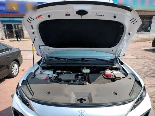BYD Song Pro — Фото автомобиля 19