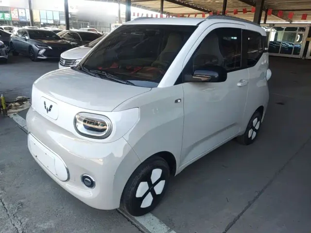 Фотография автомобиля — Wuling Hongguang Mini EV