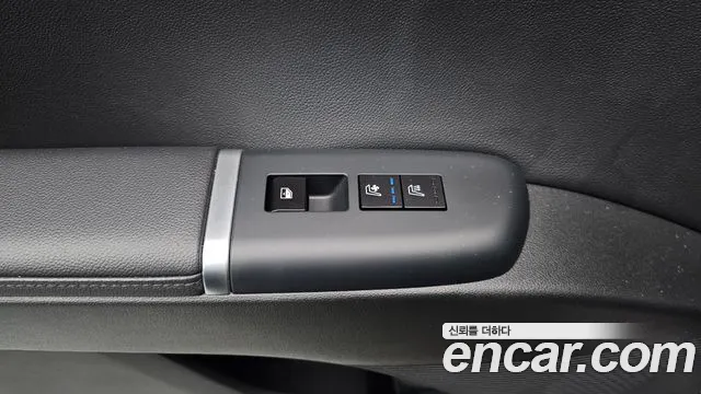 Hyundai Grandeur GN7 — Фото автомобиля 19