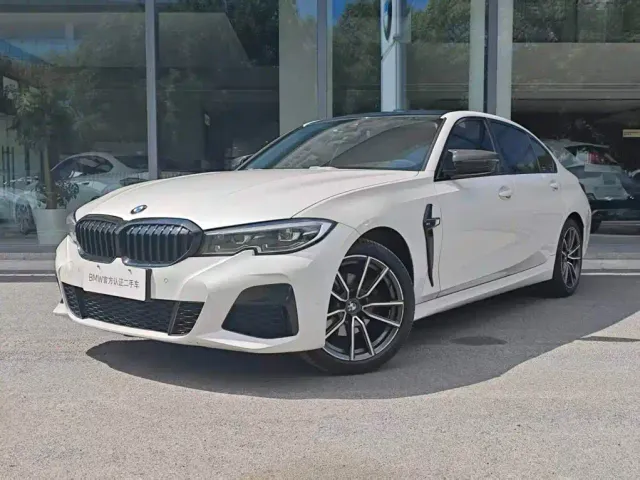 BMW 3 Series — Фото автомобиля 2