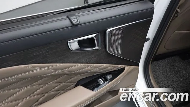 Kia K8 Signature — Фото автомобиля 19
