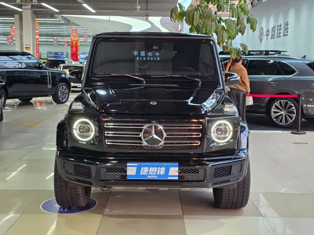 Mercedes-Benz G-Class — Фото автомобиля 2