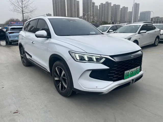 BYD Song Pro — Фото автомобиля 3