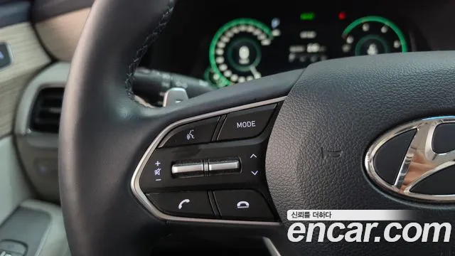 Hyundai Palisade Palisade Дизель 2.2 2WD — Фото автомобиля 14