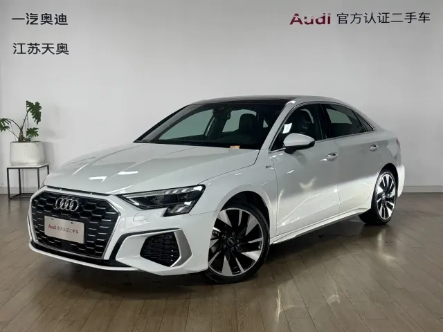 Фотография автомобиля — Audi A3
