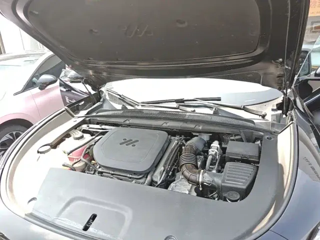 IM Motors LS6 — Фото автомобиля 16