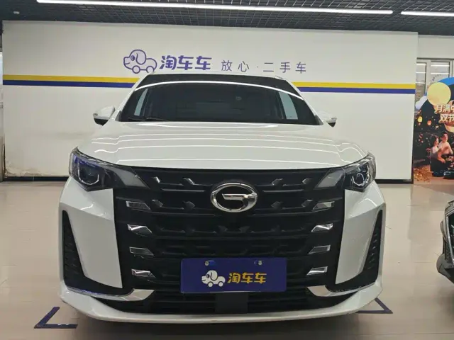 GAC Trumpchi M6 — Фото автомобиля 2
