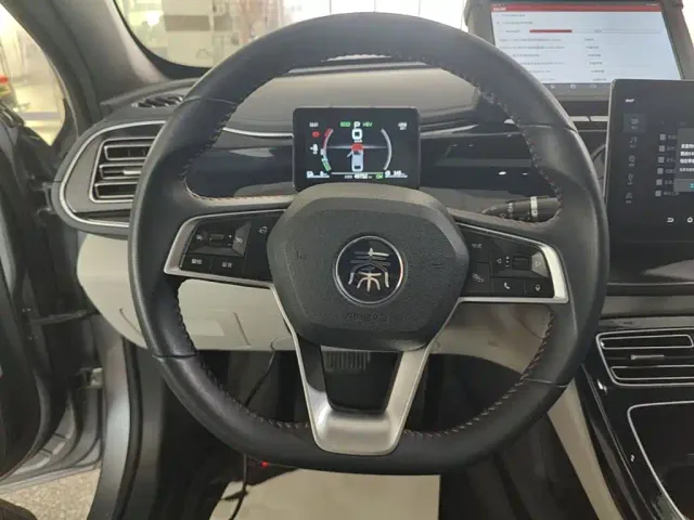 BYD Qin PLUS — Фото автомобиля 10