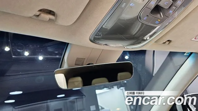 Genesis GV80 2.5T Бензин 2WD — Фото автомобиля 18