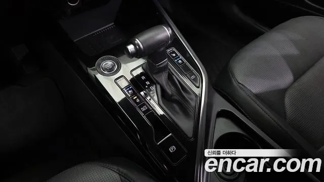 Kia Niro The All New — Фото автомобиля 12