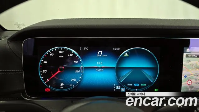 Mercedes-Benz E-Class — Фото автомобиля 8