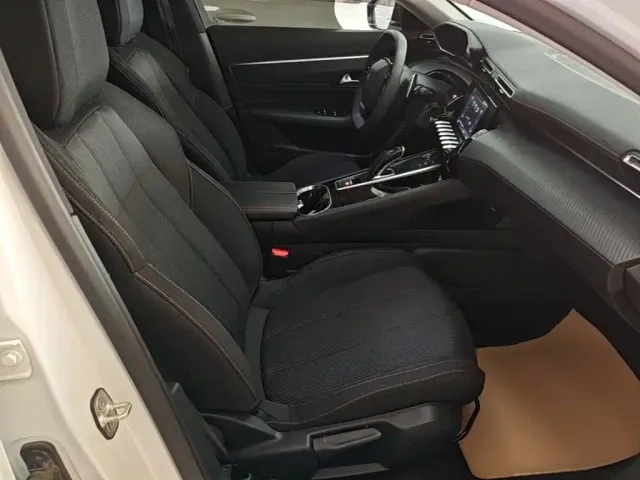 Peugeot 508 — Фото автомобиля 24