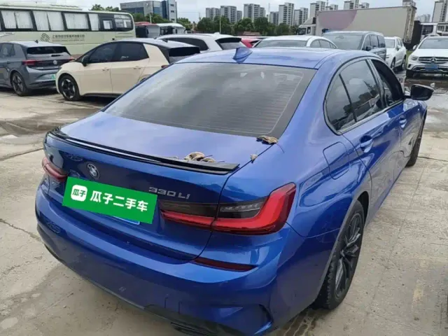 BMW 3 Series — Фото автомобиля 6