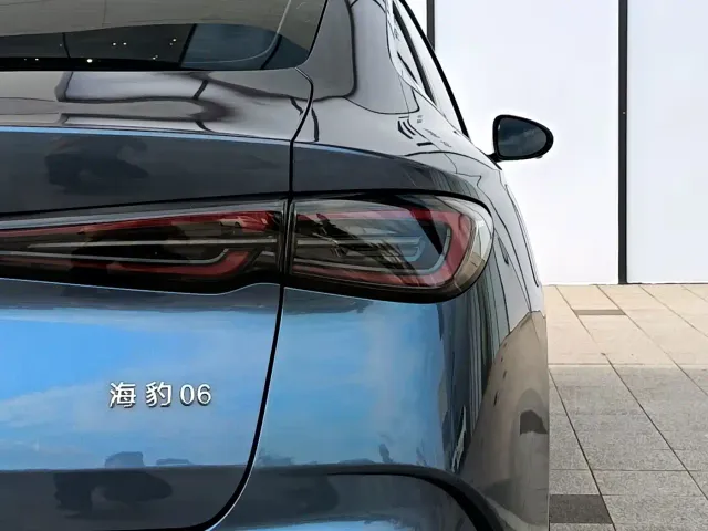 BYD Seal 06 — Фото автомобиля 21