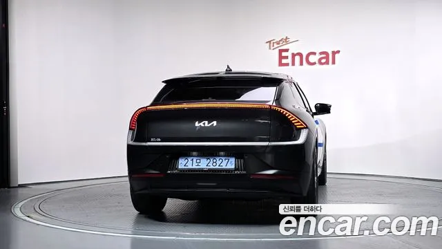 Kia EV6 — Фото автомобиля 4