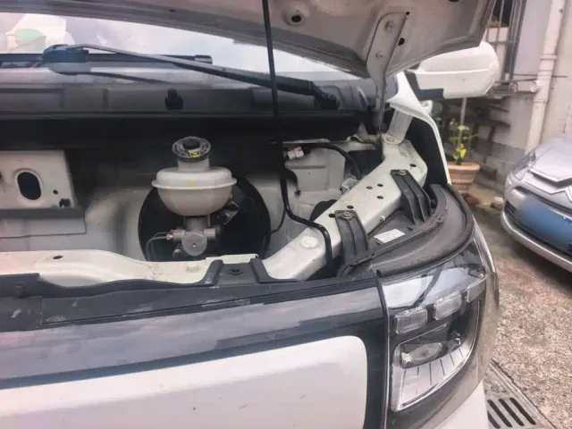 Changan Ruixing EM80 — Фото автомобиля 14