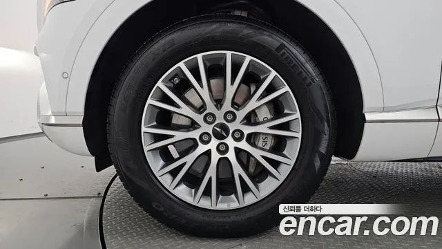 Genesis GV80 2.5T Бензин 2WD — Фото автомобиля 5