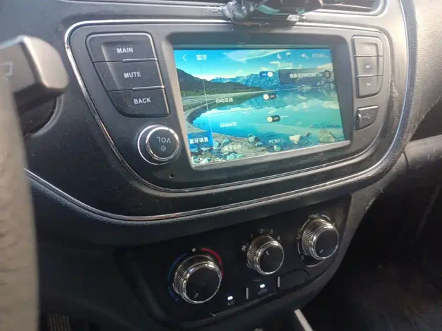 Changan Ono S — Фото автомобиля 14