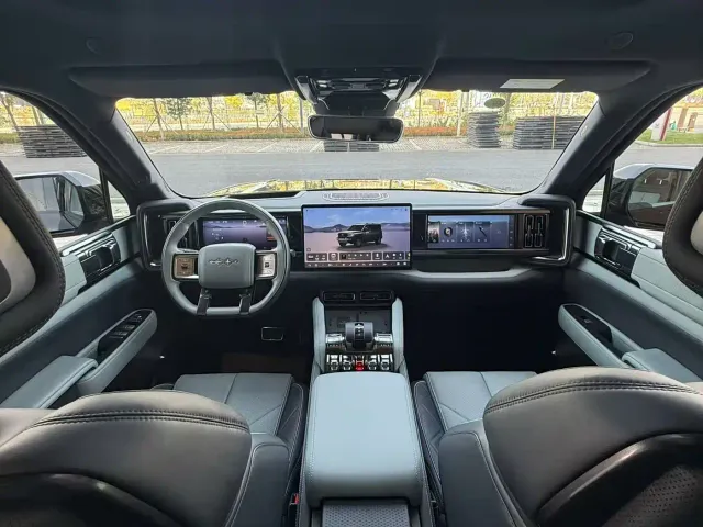 BYD FangChengBao Leopard 5 — Фото автомобиля 8