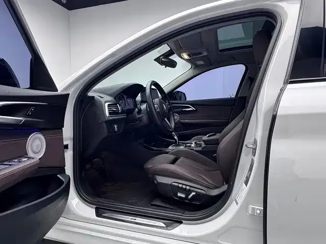 BMW 1 Series — Фото автомобиля 14