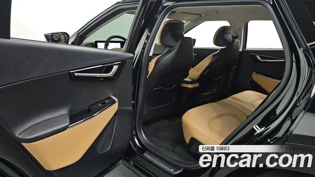Kia EV6 — Фото автомобиля 15