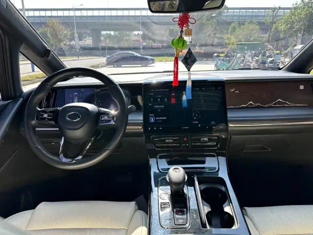 GAC Trumpchi M8 — Фото автомобиля 15