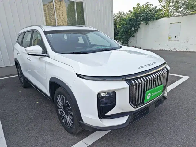 Jetour X90 Pro — Фото автомобиля 3