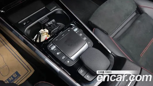Mercedes-Benz GLB-Class — Фото автомобиля 17