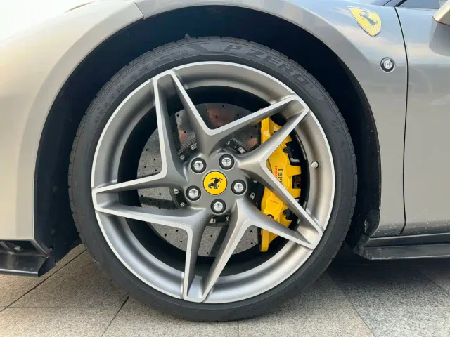 Ferrari F8 — Фото автомобиля 4