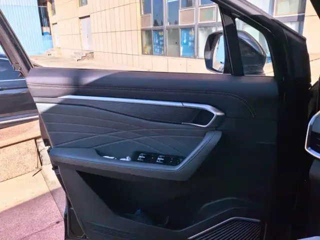 Geely Haoyue L — Фото автомобиля 7