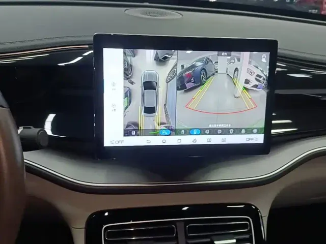 BYD Qin PLUS — Фото автомобиля 12