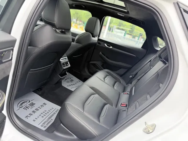 Geely Xingrui — Фото автомобиля 8