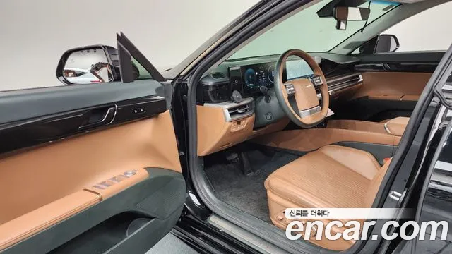 Hyundai Grandeur GN7 — Фото автомобиля 15