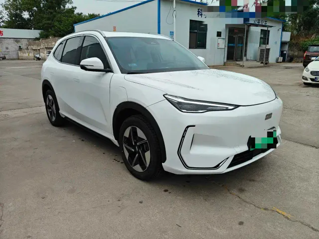 Geely Galaxy E5 — Фото автомобиля 3