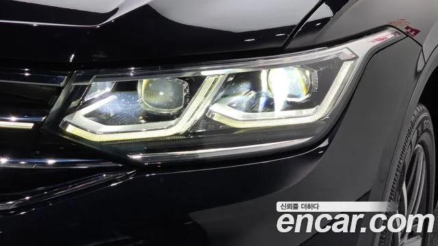 Volkswagen Tiguan — Фото автомобиля 7