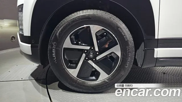 Hyundai Ioniq 9 — Фото автомобиля 5